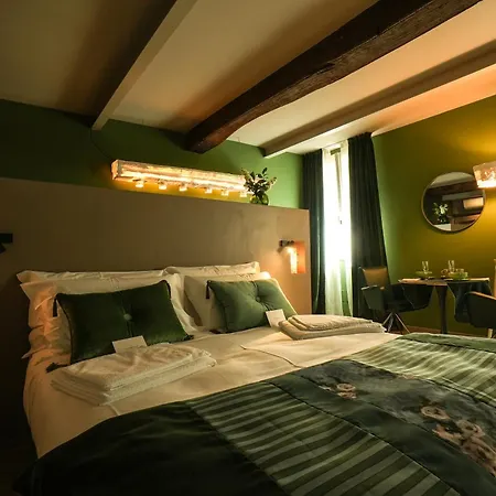 Sant'eufemia 30 Couette-café